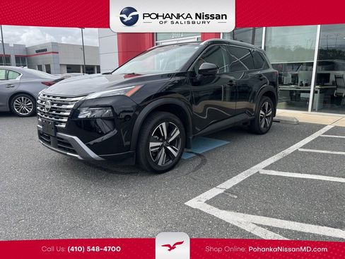 Used 2025 Nissan Rogue SL image 1