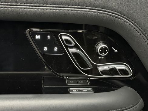 Used 2022 Land Rover Range Rover Westminster Edition image 22