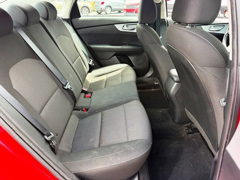 Used 2023 Kia Forte LXS w/ LXS Technology Package FWD image 15