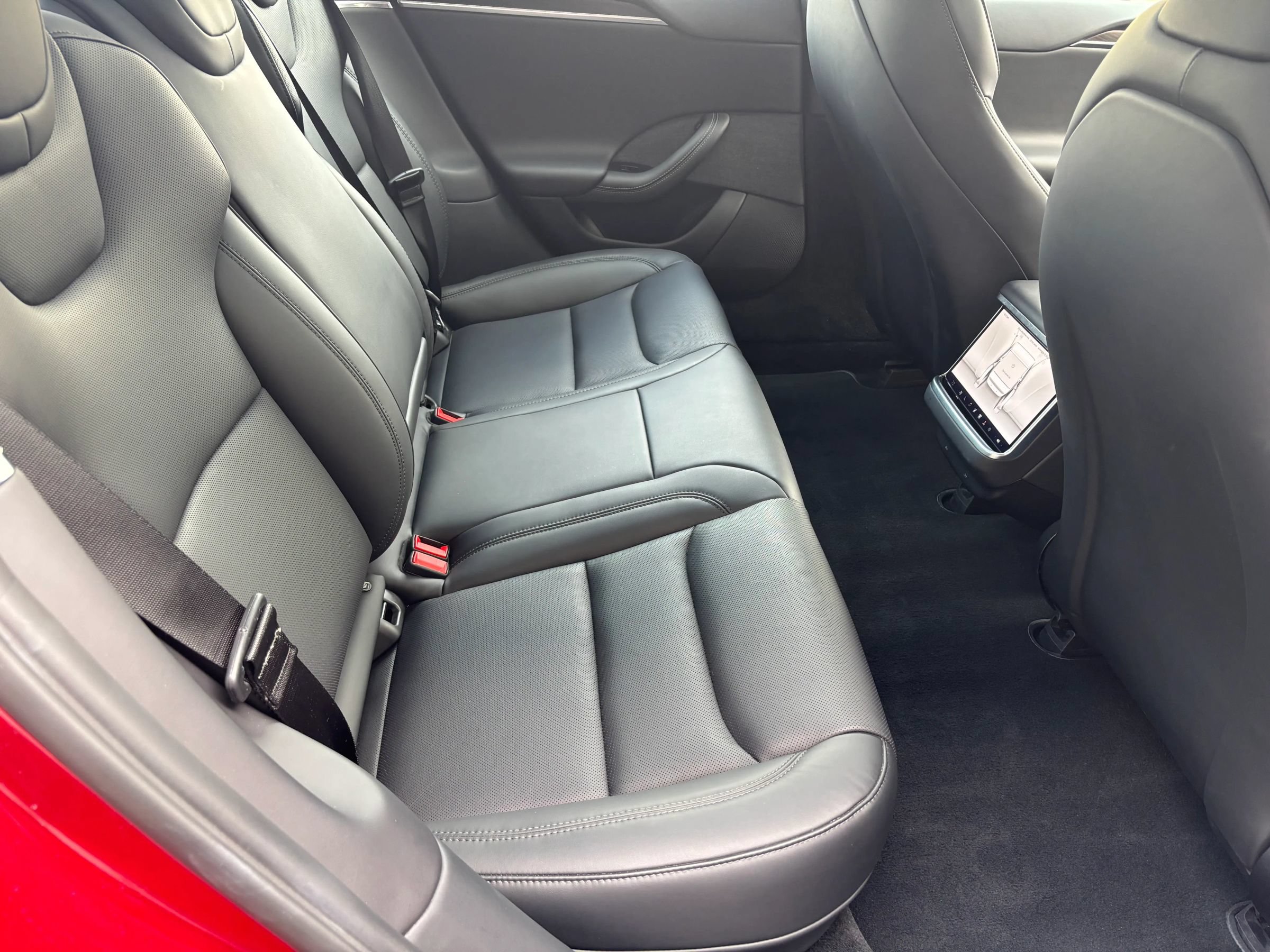 Used 2024 Tesla Model S AWD/4WD image 14