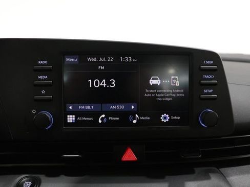 Used 2025 Hyundai Elantra Sport FWD image 24