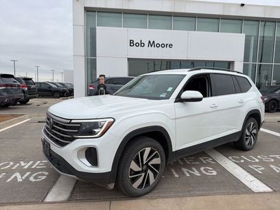 Used 2025 Volkswagen Atlas SE