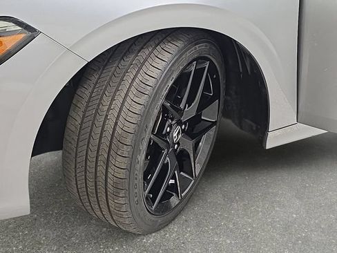 Used 2023 Honda Civic Sport image 31
