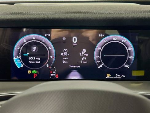 New 2026 Volkswagen Tiguan SE R-Line AWD/4WD image 12