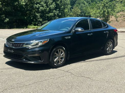 Used 2019 Kia Optima LX FWD image 3
