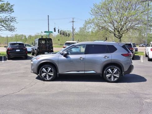 Used 2021 Nissan Rogue Platinum AWD/4WD image 4