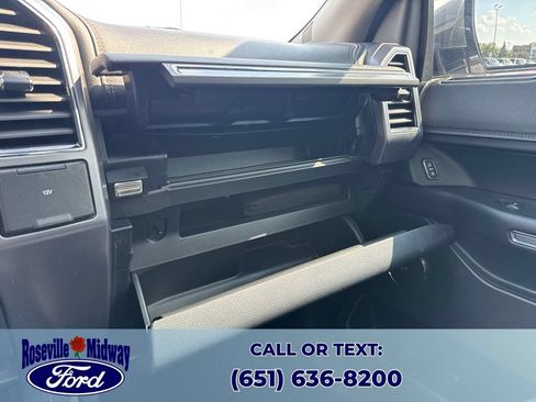Used 2018 Ford Expedition Max Platinum AWD/4WD image 18