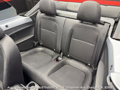 Used 2013 Volkswagen Beetle 2.5 image 11