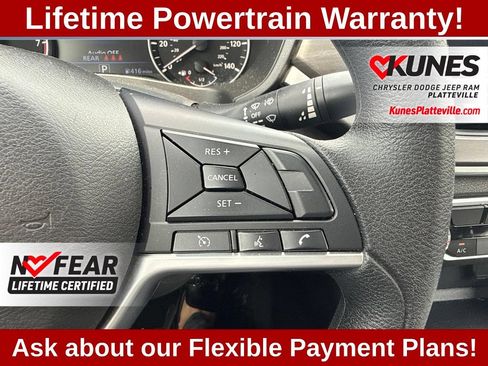 Used 2025 Nissan Altima 2.5 SV FWD image 21