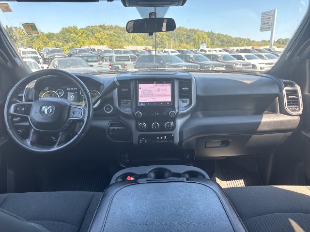 Used 2024 RAM 3500 Tradesman w/ Chrome Appearance Group AWD/4WD image 30