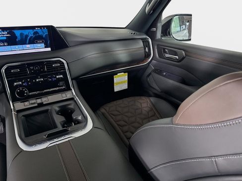 New 2026 Nissan Armada Platinum image 26