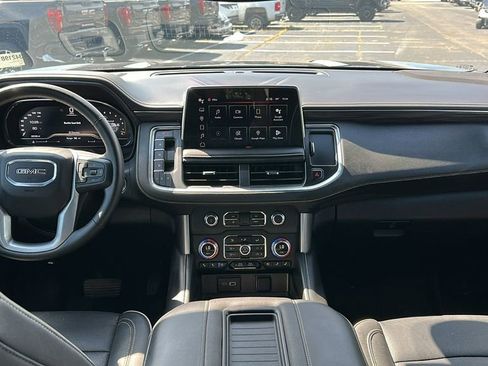 Certified 2024 GMC Yukon SLT w/ SLT Luxury Package image 10