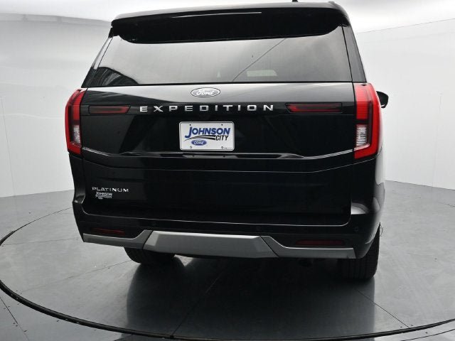 Used 2025 Ford Expedition Platinum AWD/4WD image 7
