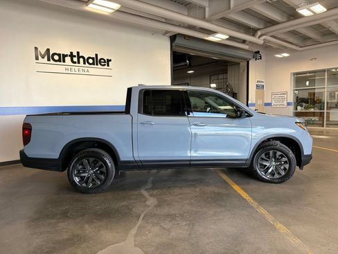 Certified 2023 Honda Ridgeline Sport image 4
