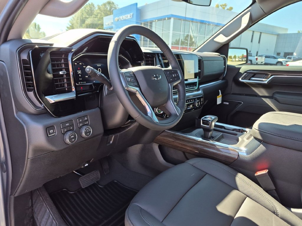 New 2026 Chevrolet Silverado 1500 RST w/ All Star Edition Plus AWD/4WD image 16