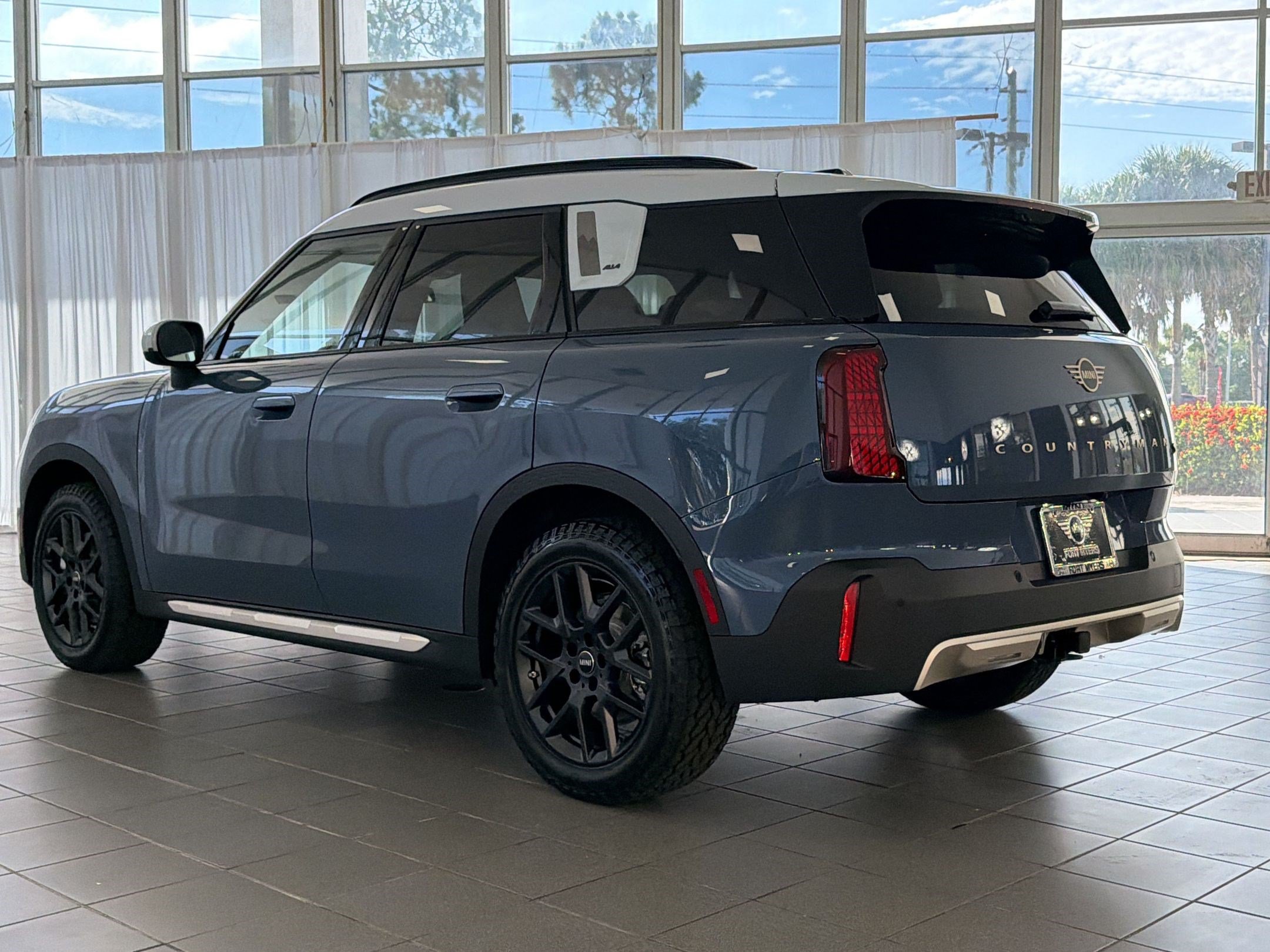 New 2027 MINI Cooper Countryman S w/ Comfort Package Max AWD/4WD image 3
