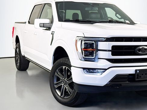 Used 2021 Ford F150 Lariat w/ Equipment Group 502A High AWD/4WD image 15