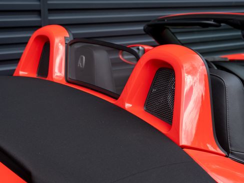 Certified 2017 Porsche 718 Boxster S RWD image 21