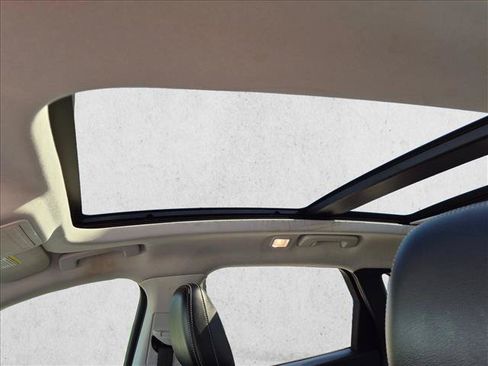 Used 2022 Ford Escape SEL FWD image 16