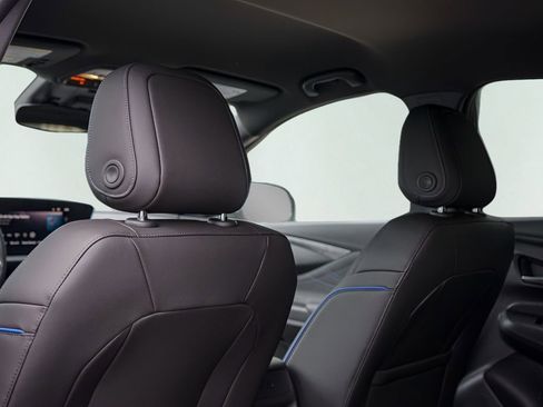 New 2026 Buick Envista Sport Touring w/ Convenience I Package FWD image 19
