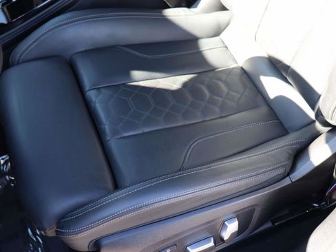 Used 2022 BMW X4 M w/ Competition Package image 11