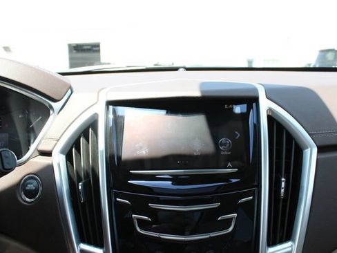 Used 2015 Cadillac SRX Performance w/ Driver Awareness Package AWD/4WD image 17