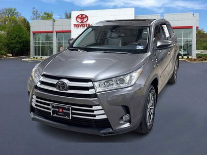 Used 2019 Toyota Highlander XLE