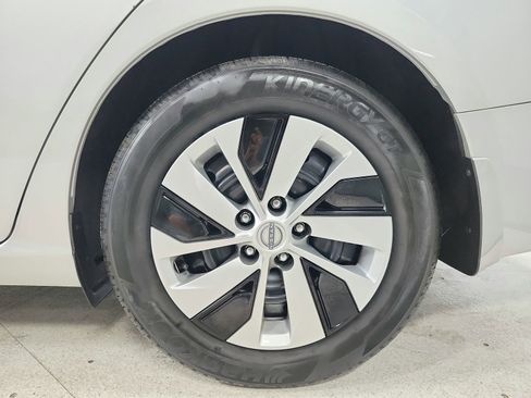 Used 2024 Nissan Altima 2.5 S FWD image 40