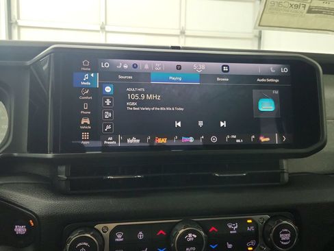 New 2026 Jeep Gladiator Sport AWD/4WD image 23