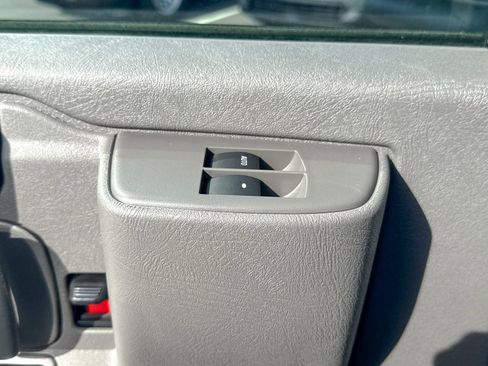 New 2025 Chevrolet Express 3500 w/ Power Convenience Package image 19