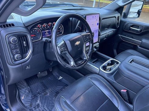 Used 2020 Chevrolet Silverado 2500 LTZ w/ LTZ Texas Edition image 21