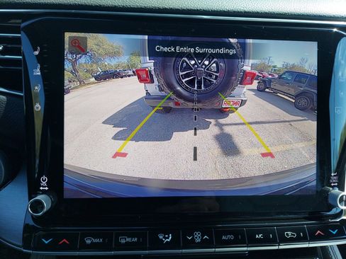 New 2026 Jeep Grand Wagoneer 4WD image 15