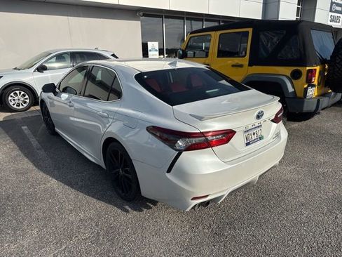 Used 2021 Toyota Camry XSE image 5