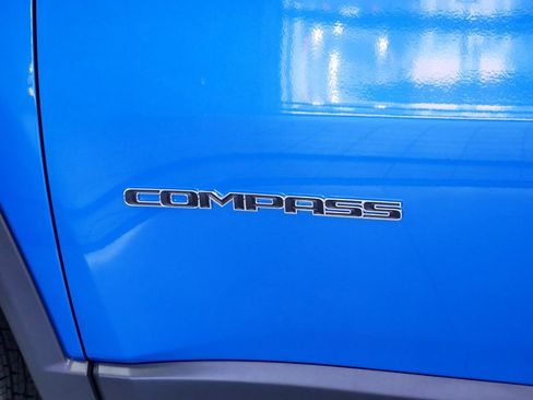 Used 2024 Jeep Compass Sport image 14