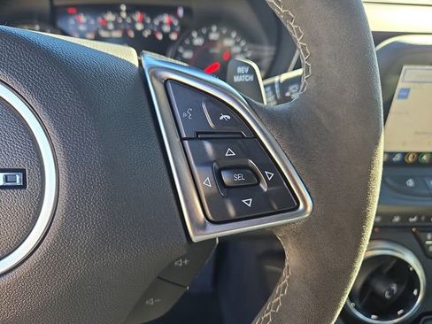 Used 2020 Chevrolet Camaro SS image 25