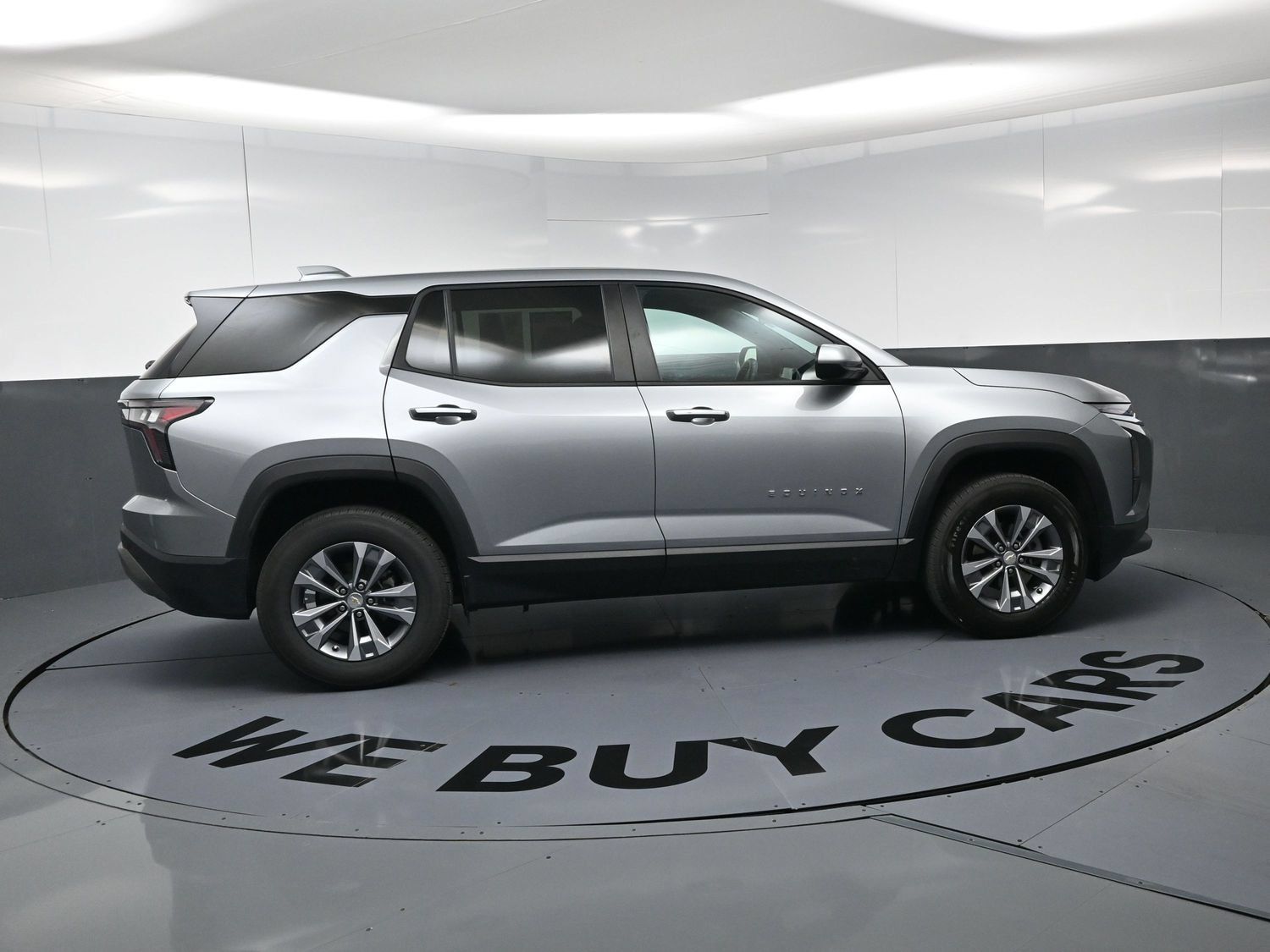 Used 2026 Chevrolet Equinox LT FWD image 10