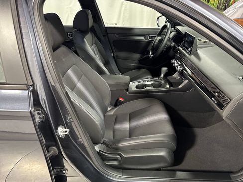 Used 2025 Honda Civic Sport image 27