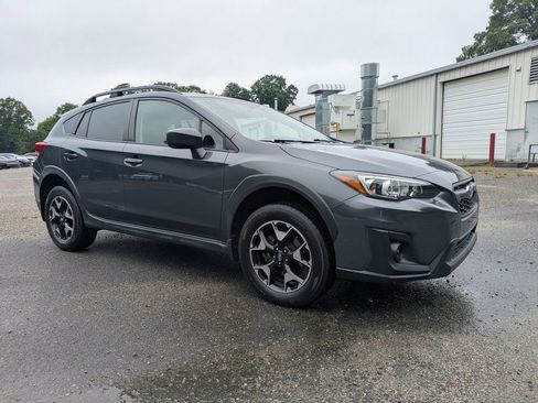 Used 2020 Subaru Crosstrek 2.0i AWD/4WD image 2