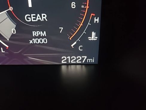 Used 2023 GMC Canyon AT4X image 24