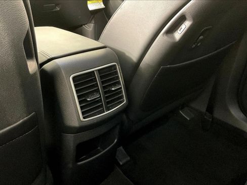 Used 2026 Kia Sportage X-Line w/ X-Line Premium Package AWD/4WD image 11
