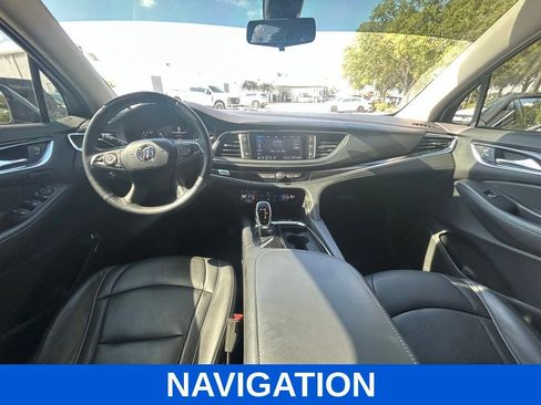 Used 2021 Buick Enclave Avenir w/ Avenir Technology Package FWD image 11