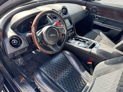 Used 2018 Jaguar XJ L Portfolio image 25