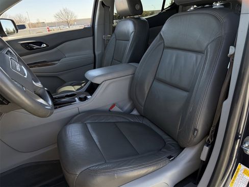 Used 2018 GMC Acadia SLE w/ Driver Alert Package I image 22