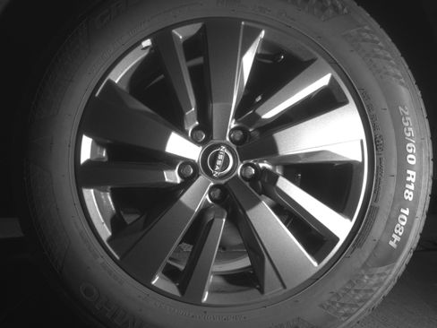 Used 2025 Nissan Pathfinder SV image 14