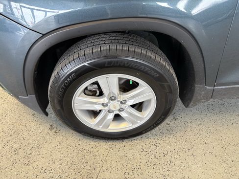 Used 2022 Chevrolet Trax LT image 37