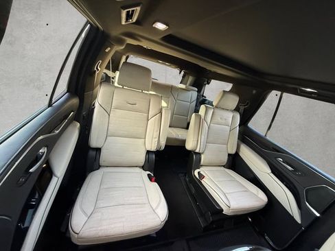 Used 2021 Cadillac Escalade Sport w/ Driver Assist Tech Package AWD/4WD image 22