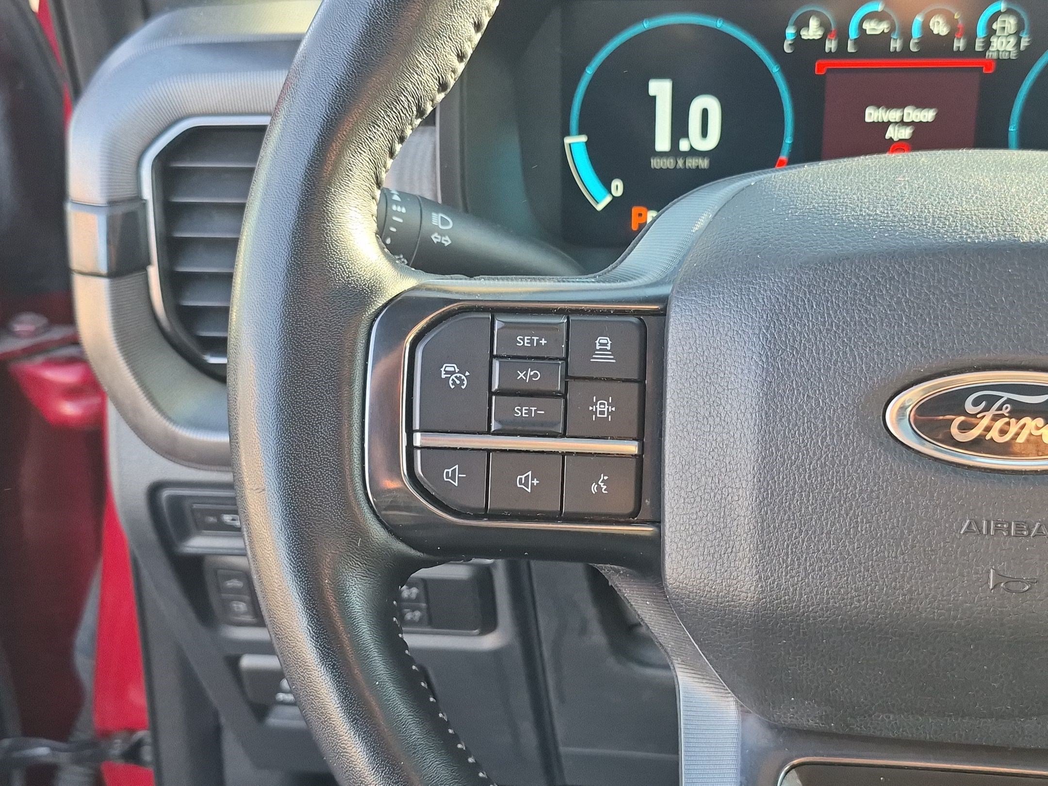 Used 2022 Ford F150 Platinum w/ Equipment Group 701A High AWD/4WD image 21