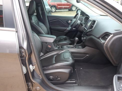 Used 2022 Jeep Cherokee Latitude Lux w/ Sun & Sound Group FWD image 24