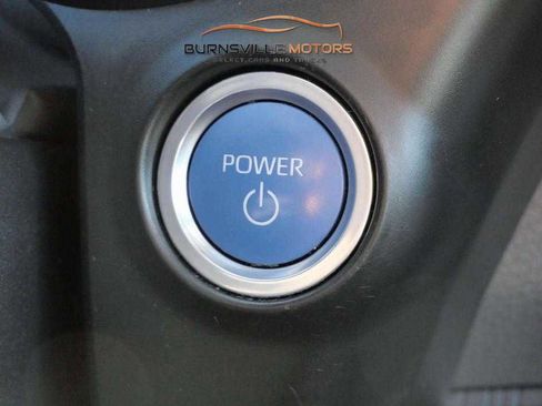 Used 2021 Toyota Sienna XSE image 25