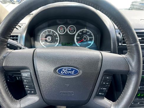 Used 2009 Ford Fusion SEL image 39